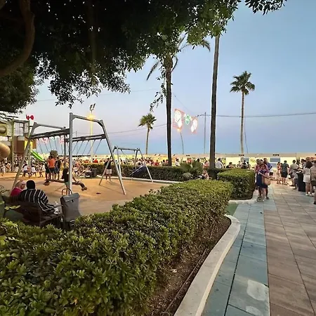 Primera Linea De Playa Eleni Estepona