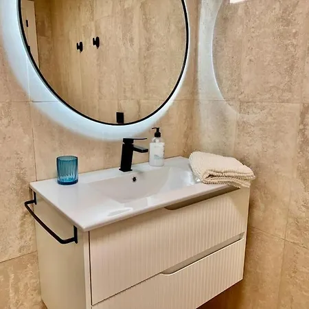 Primera Linea De Playa Eleni * 埃斯特波纳