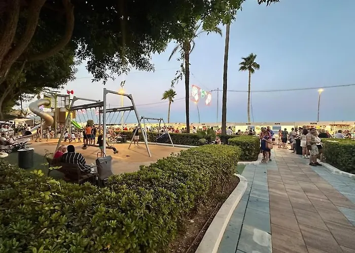 Primera Linea De Playa Eleni Эстепона